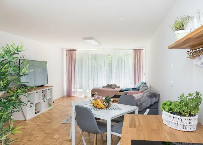 Family Apartment With Garden